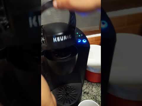 Moli y Prepare Cafe en 60 segundos con KEURIG 😉