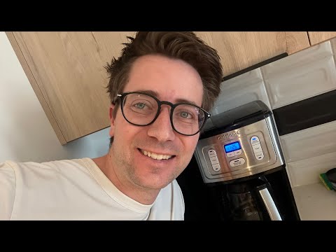 How to set clock and program automatic coffee setting on Cuisinart Coffee Maker