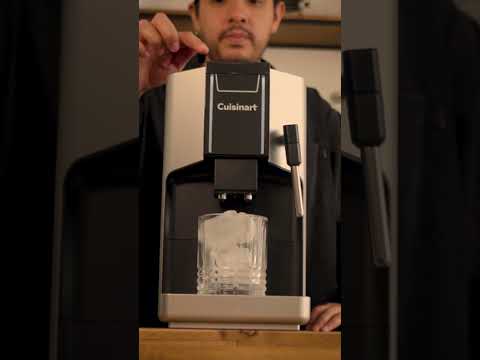 Máquina Full Automatic Espresso Bar™️ EM-550 de Cuisinart®